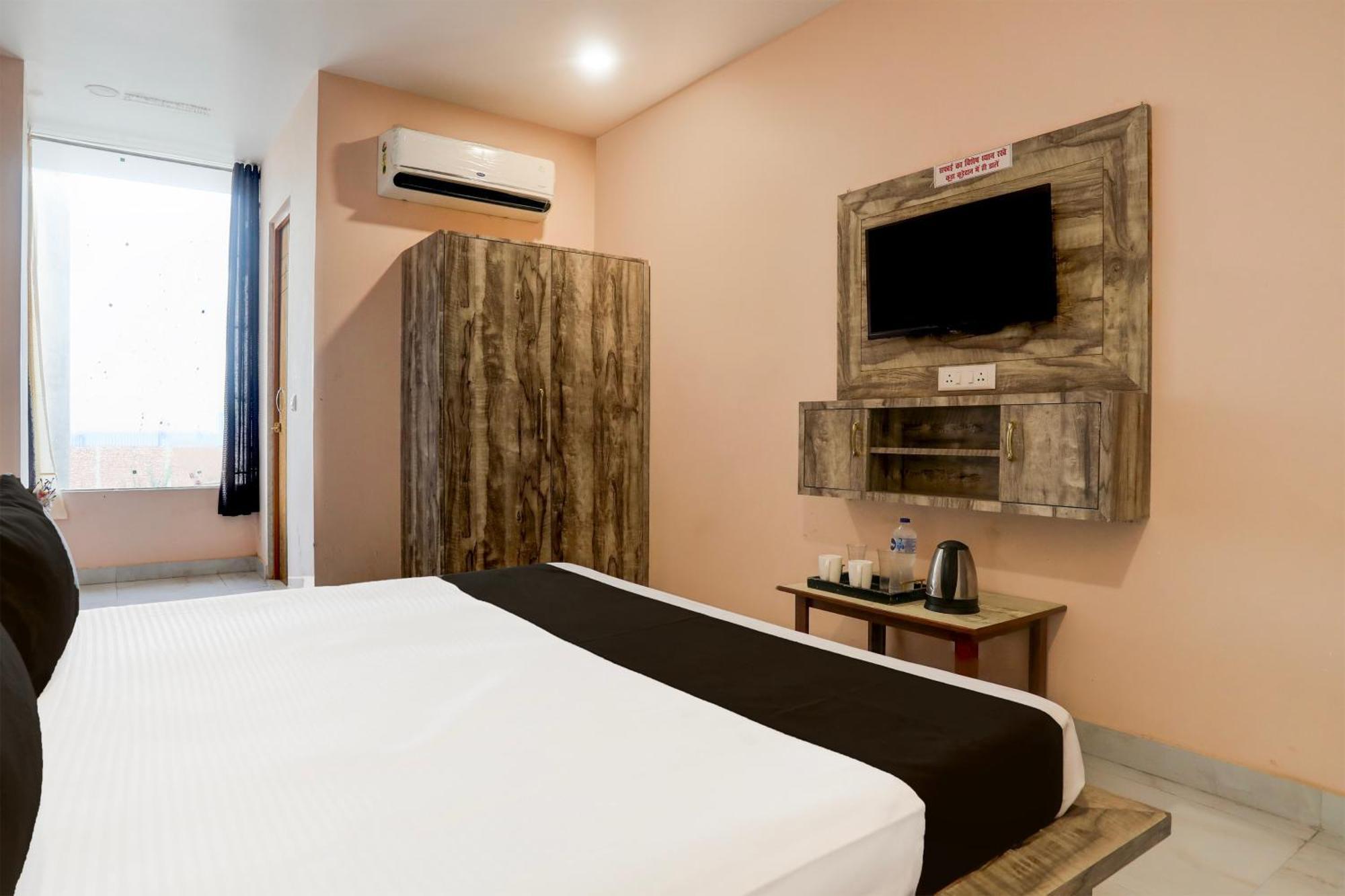 Hotel O Rana Hotel & Restaurant Meerut Eksteriør bilde