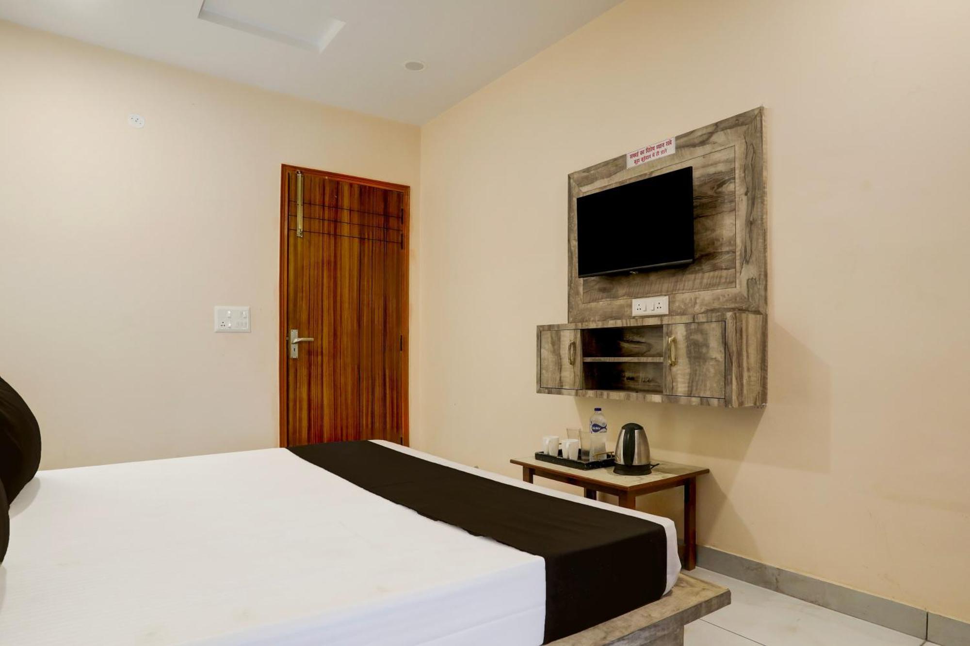 Hotel O Rana Hotel & Restaurant Meerut Eksteriør bilde