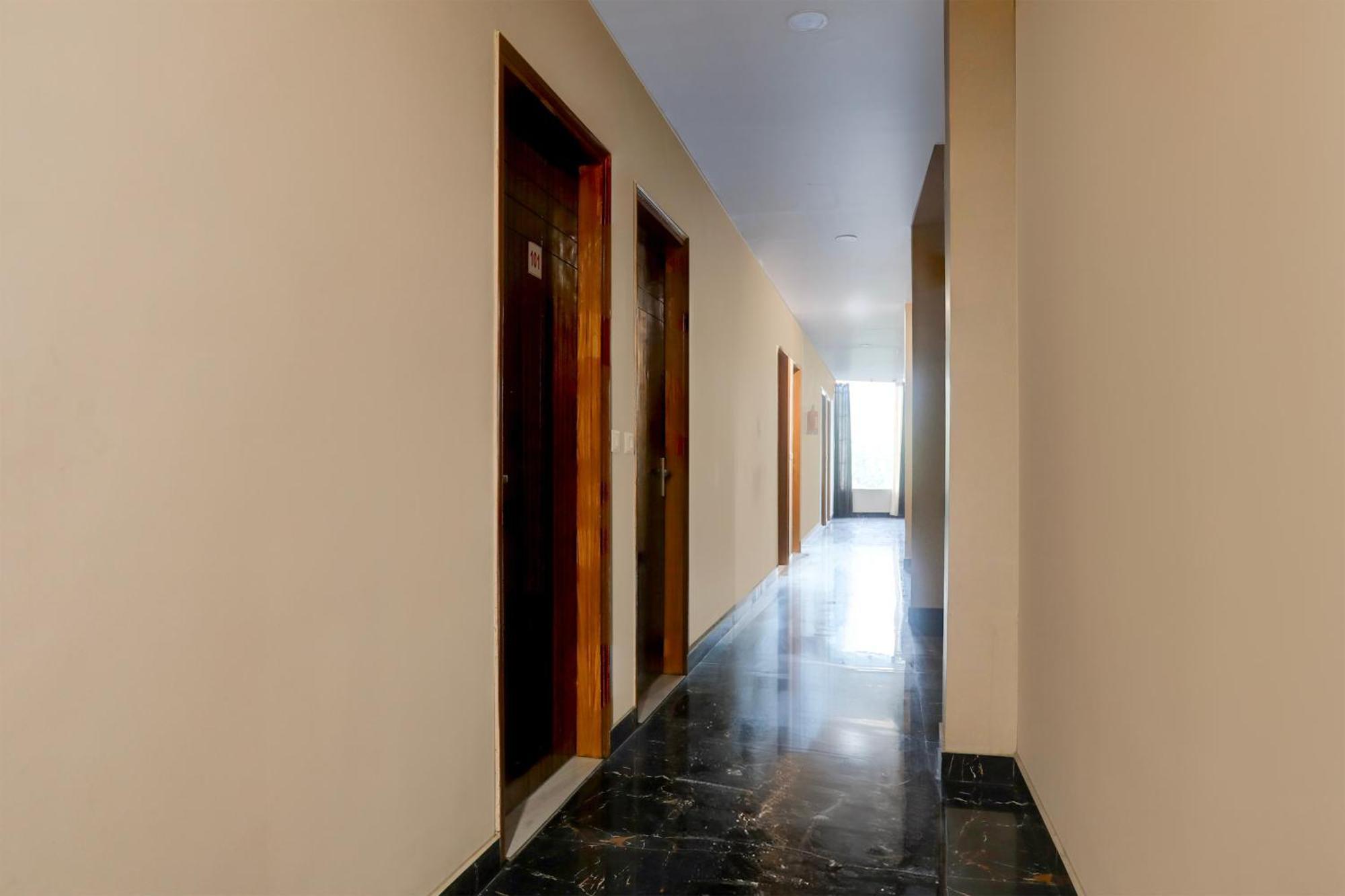 Hotel O Rana Hotel & Restaurant Meerut Eksteriør bilde
